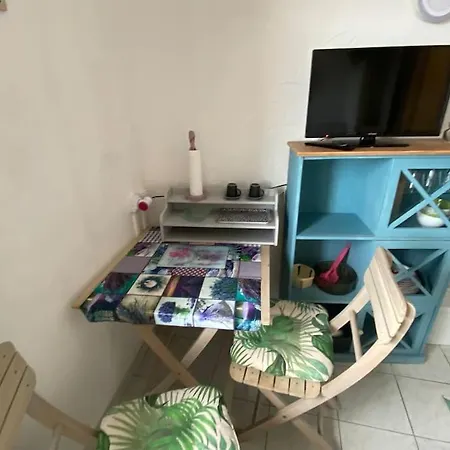 Joli Vers Les Thermes, Anatole France -royat Royat