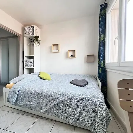 Apartment Joli Vers Les Thermes, Anatole France -royat *